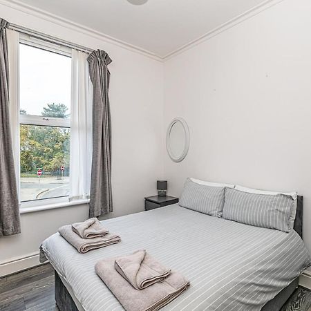 One Bedroom Holiday Apartment קולווין ביי מראה חיצוני תמונה